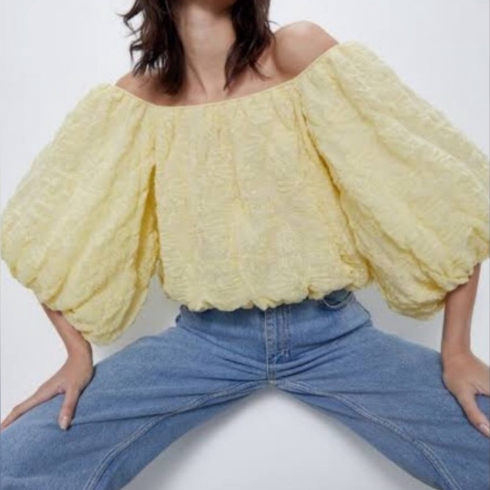 Zara Yellow Puff Sleeve Cropped Blouse 3/4 Sleeve Relaxed Fit Romantic S